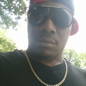 Meet your Posher, Corey